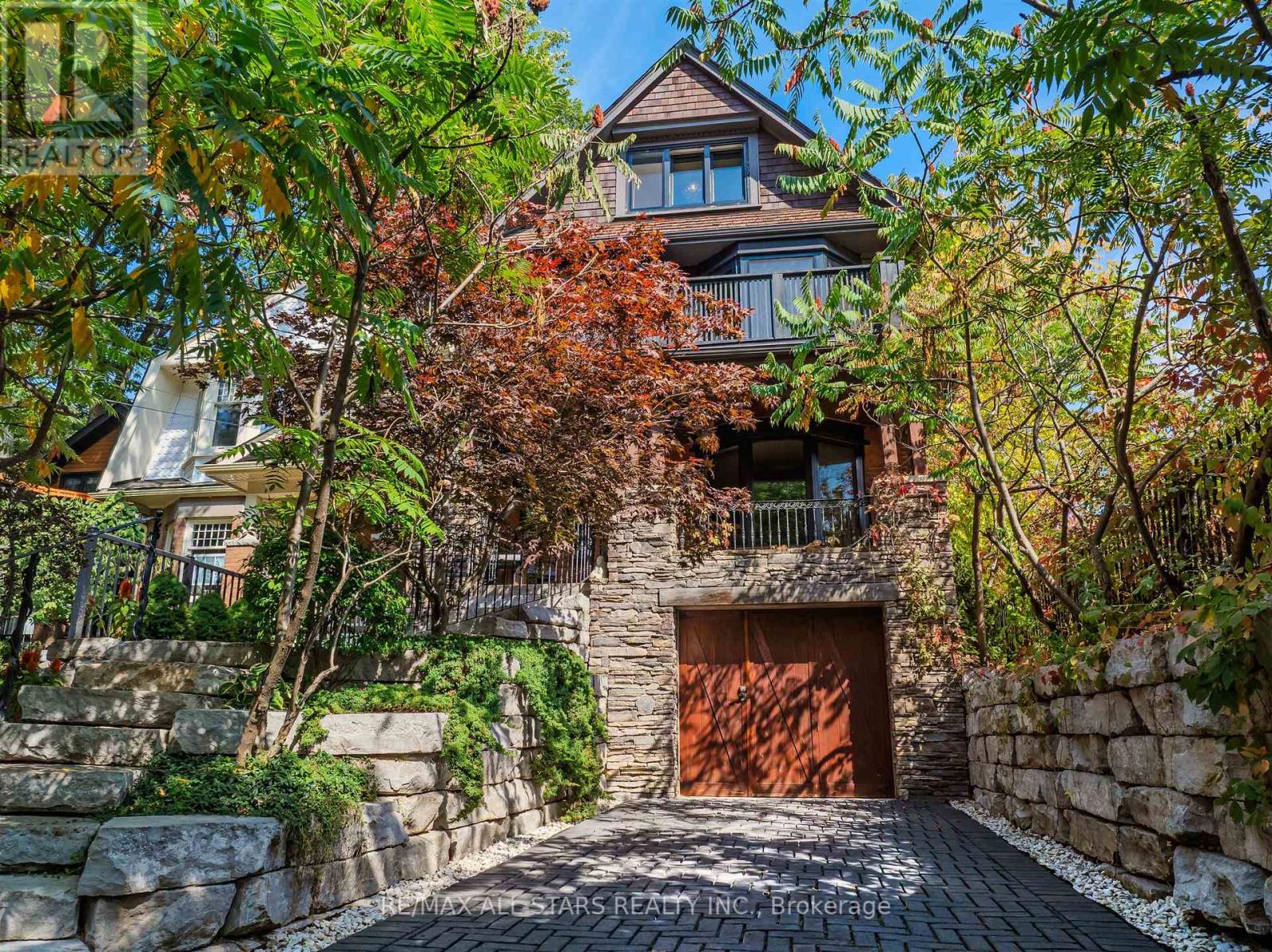Property at 151 BALSAM AVENUE image 3