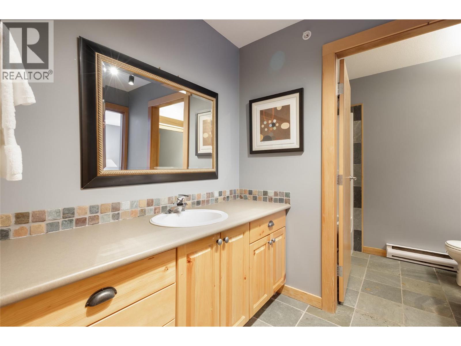 5335 Big White Road Unit# 401 Big White Photo 11 5335 Big White Road Unit# 401 Big White Photo 11