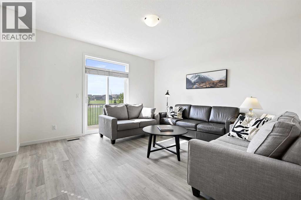 415 South Point Lane Sw, Airdrie, Alberta  T4B 5G8 - Photo 17 - A2255419
