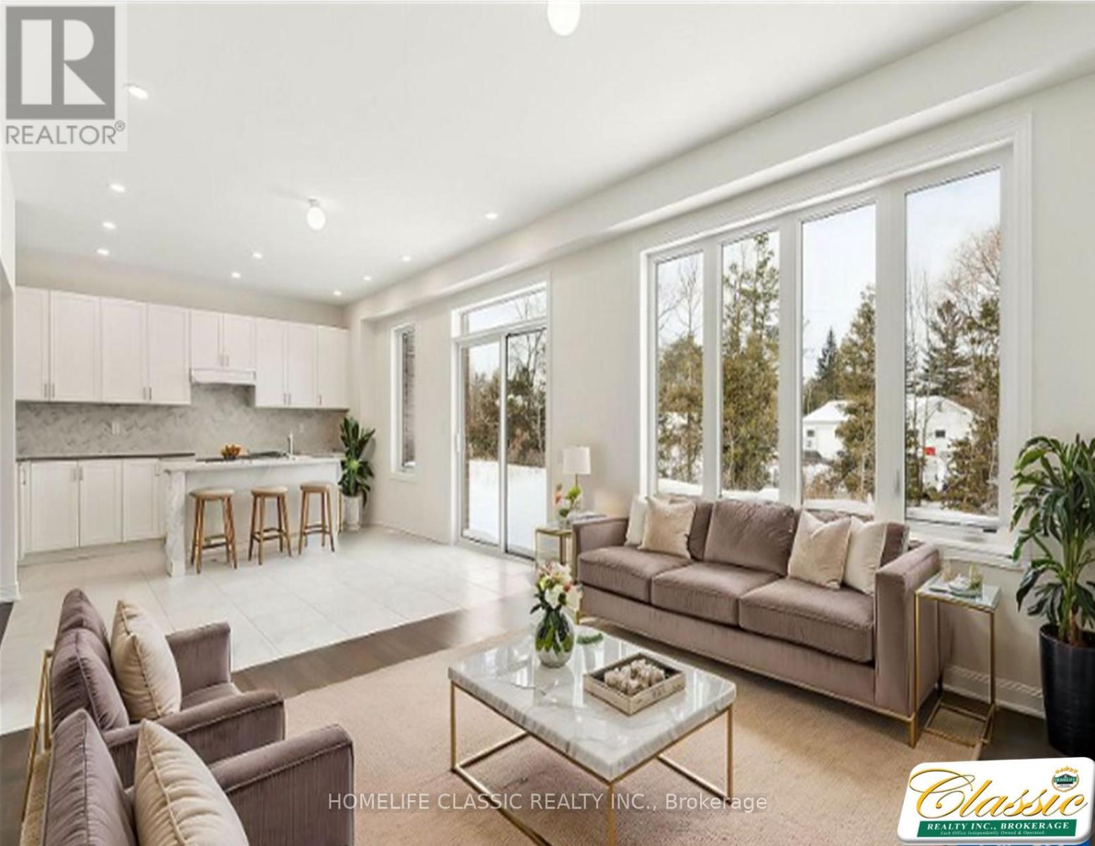 1286 Davis Loop, Innisfil (Lefroy), Ontario  L0L 1W0 - Photo 7 - N12415119