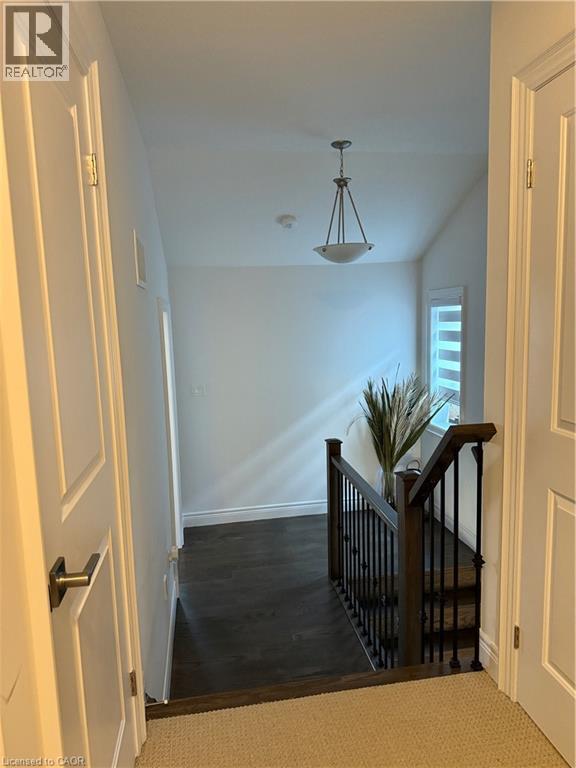 53 Southam Lane, Hamilton, Ontario  L9C 0E7 - Photo 12 - 40771830