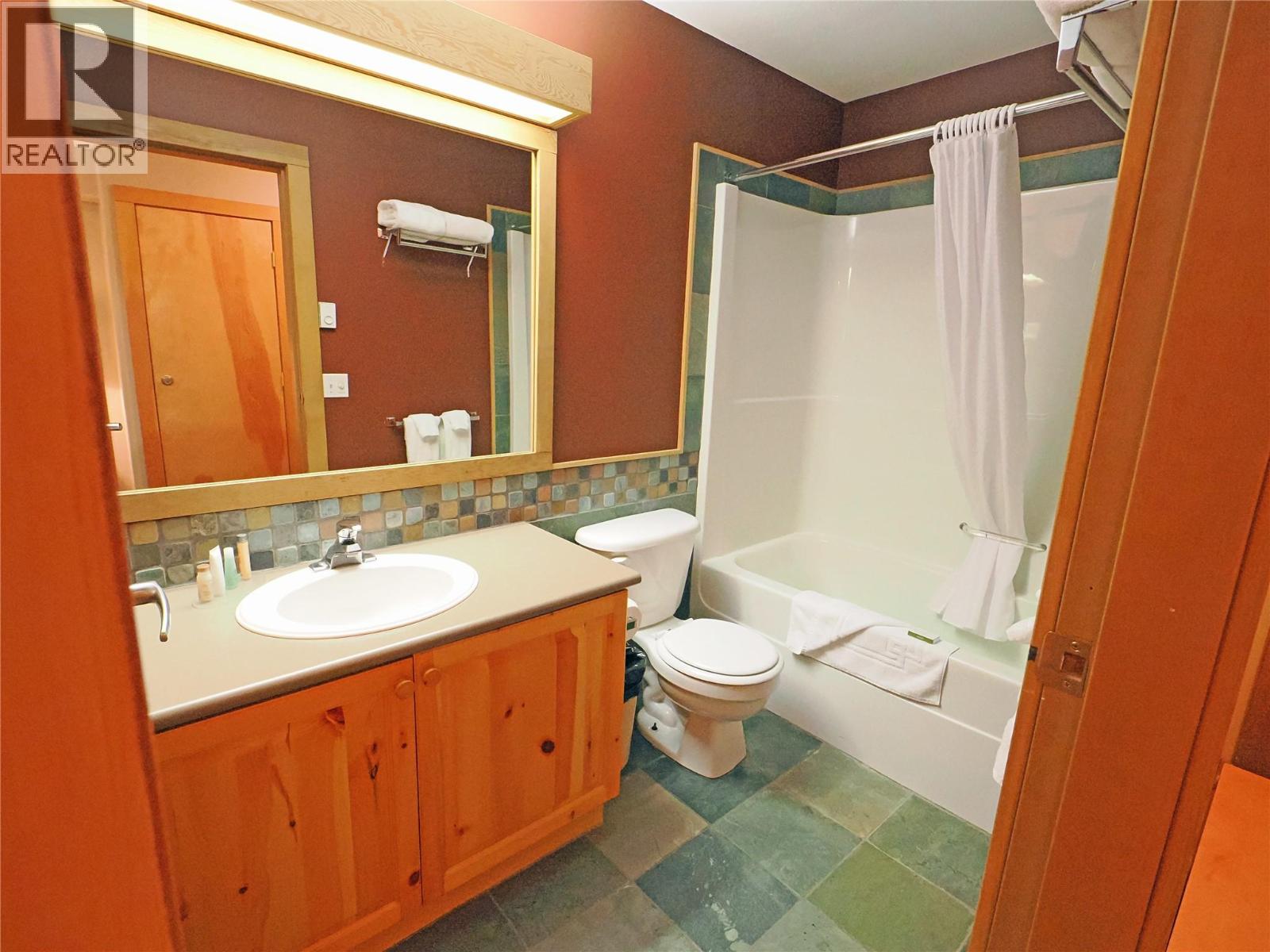 5335 Big White Road Unit# 303/305 Big White Photo 13