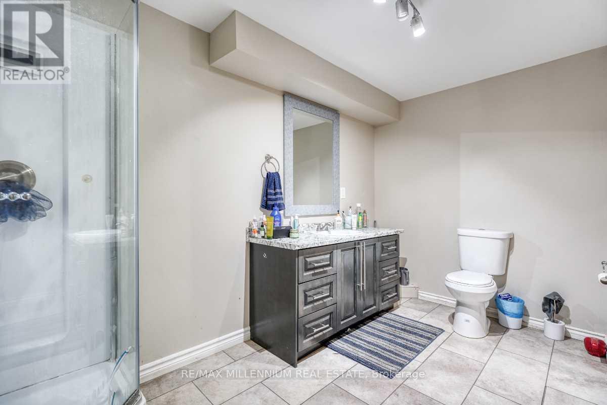 52 The Queens Way, Barrie, Ontario  L4M 7J3 - Photo 42 - S12416159