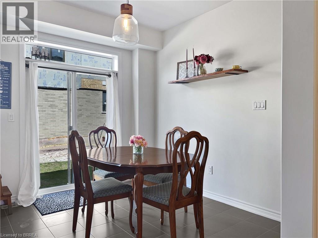 56 Bellhouse Avenue, Brantford, Ontario  N3T 0W1 - Photo 11 - 40770172
