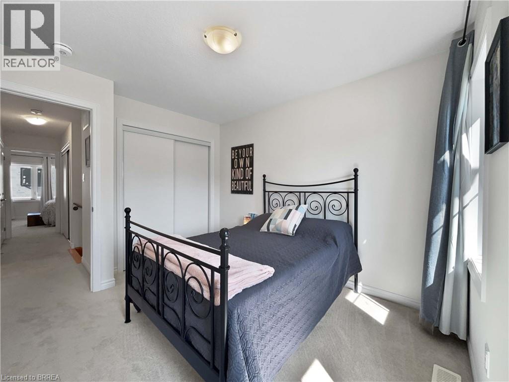 56 Bellhouse Avenue, Brantford, Ontario  N3T 0W1 - Photo 15 - 40770172