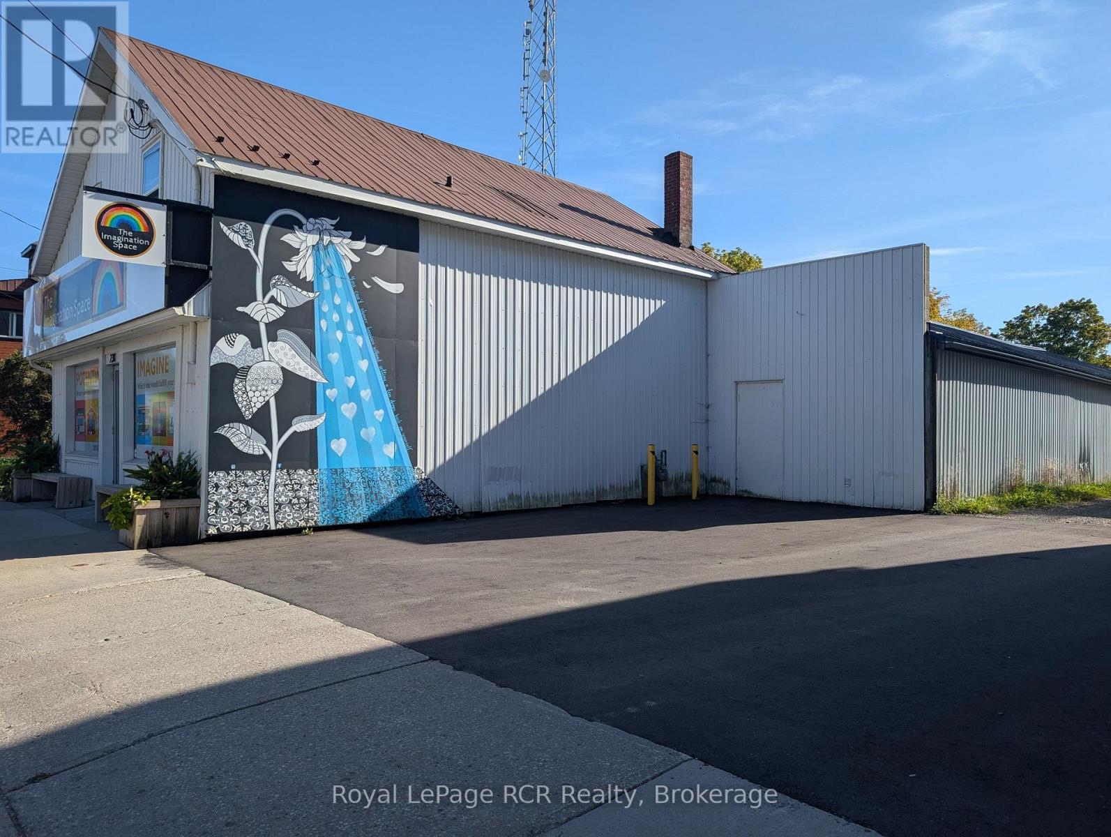 238 George Street, Wellington North, Ontario  N0G 1A0 - Photo 12 - X12415470