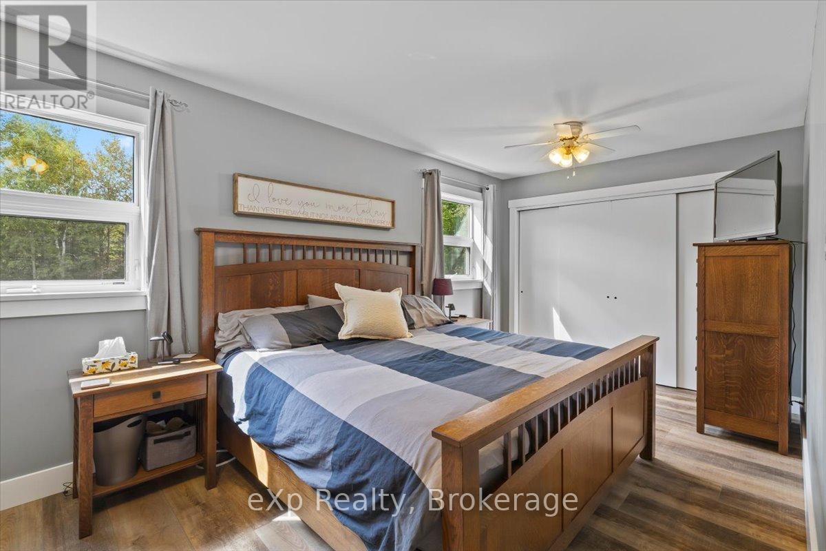 112260 Grey 14 Road, Southgate, Ontario  N0C 1B0 - Photo 15 - X12416265