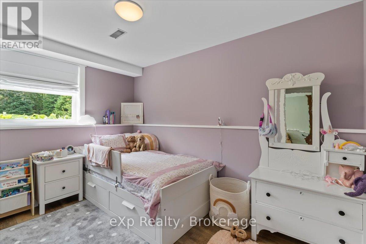112260 Grey 14 Road, Southgate, Ontario  N0C 1B0 - Photo 22 - X12416265