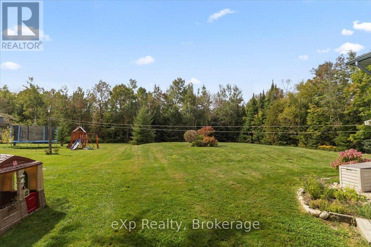 112260 Grey 14 Road, Southgate, Ontario  N0C 1B0 - Photo 26 - X12416265
