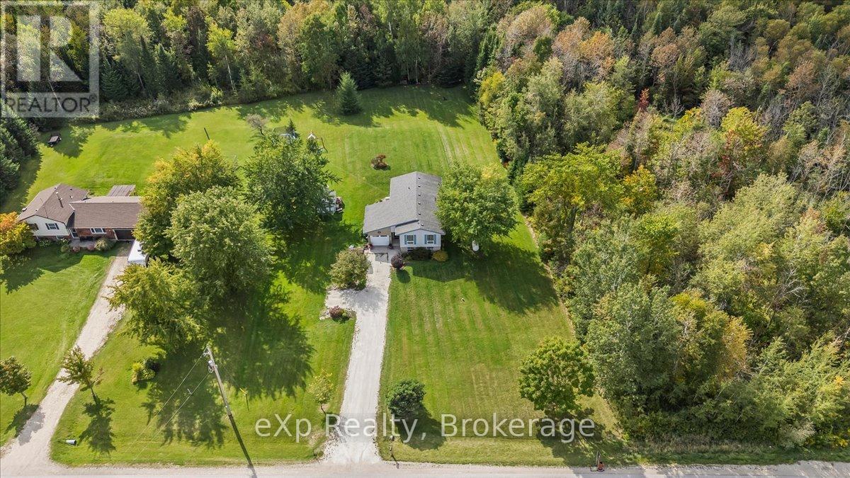 112260 Grey 14 Road, Southgate, Ontario  N0C 1B0 - Photo 4 - X12416265