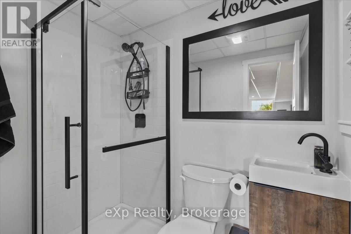 112260 Grey 14 Road, Southgate, Ontario  N0C 1B0 - Photo 21 - X12416265
