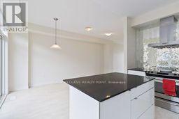 3192 Mintwood Circle, Oakville, Ontario  L6H 0P1 - Photo 16 - W12416158