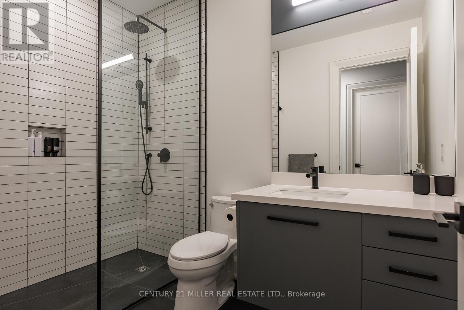 1411 Willowdown Road, Oakville, Ontario  L6L 1X2 - Photo 27 - W12416185