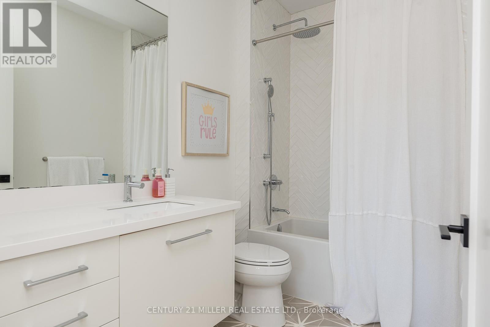 1411 Willowdown Road, Oakville, Ontario  L6L 1X2 - Photo 31 - W12416185