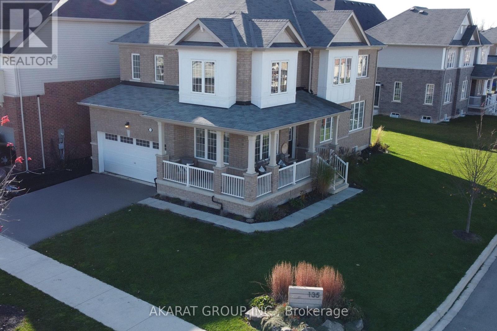 135 ESTHER CRESCENT, Thorold, Ontario
