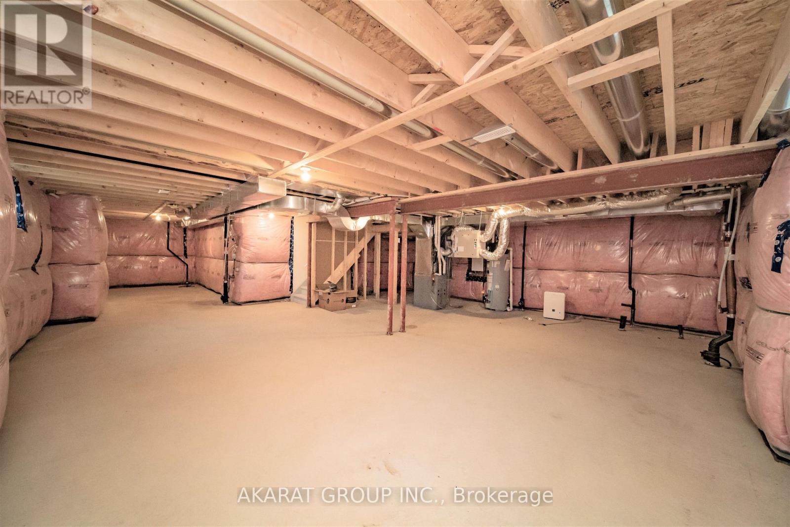 135 Esther Crescent, Thorold, Ontario  L3B 0H1 - Photo 37 - X12416147