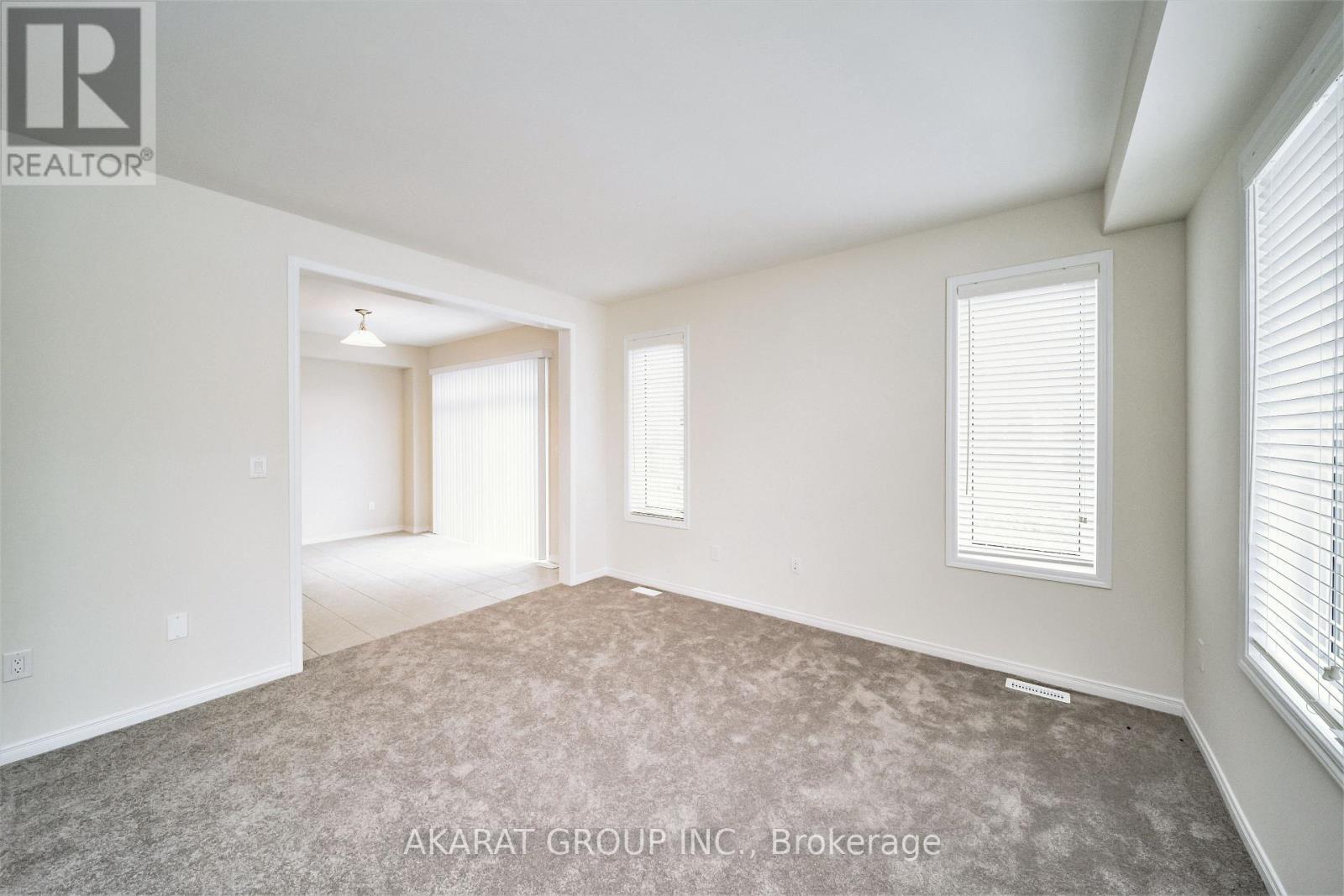 135 Esther Crescent, Thorold, Ontario  L3B 0H1 - Photo 9 - X12416147