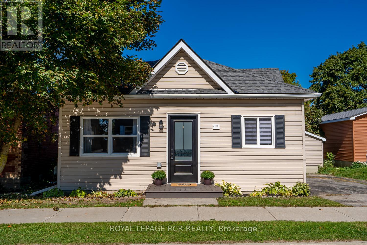 131 FREDERICK STREET E, Wellington North, Ontario