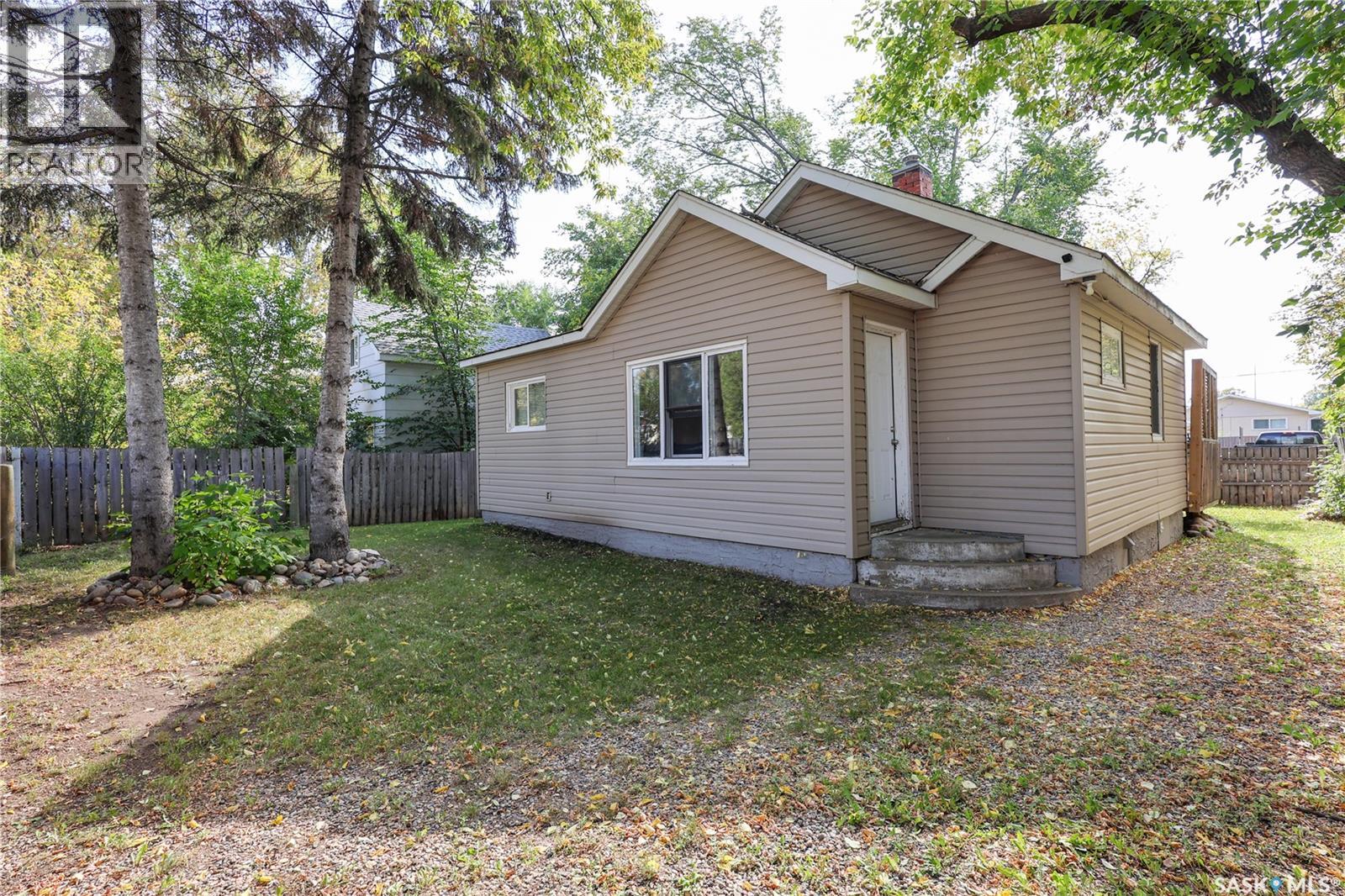 707 5th Street E, Prince Albert, Saskatchewan  S6V 0M5 - Photo 20 - SK018759