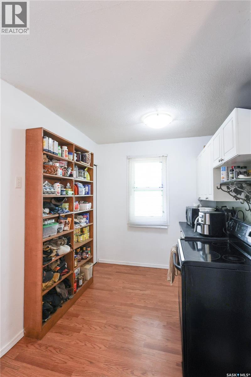 707 5th Street E, Prince Albert, Saskatchewan  S6V 0M5 - Photo 29 - SK018759