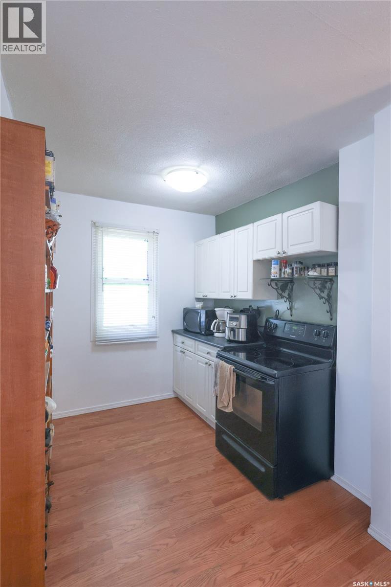 707 5th Street E, Prince Albert, Saskatchewan  S6V 0M5 - Photo 31 - SK018759