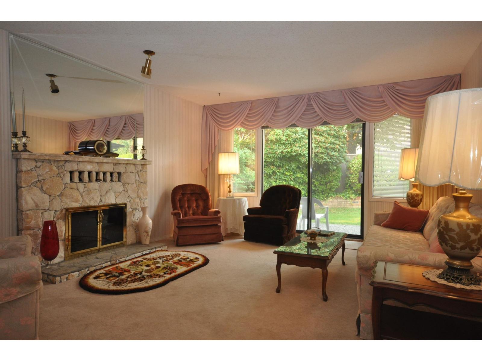 14991 Southmere Close, Surrey, British Columbia  V4A 7T6 - Photo 3 - R3050201