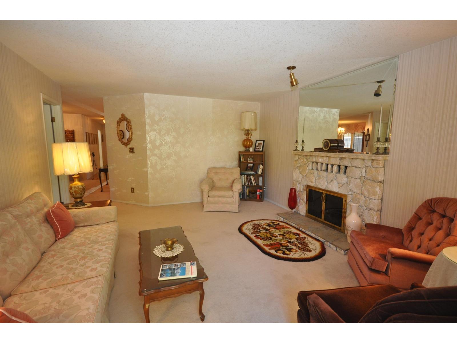 14991 Southmere Close, Surrey, British Columbia  V4A 7T6 - Photo 4 - R3050201