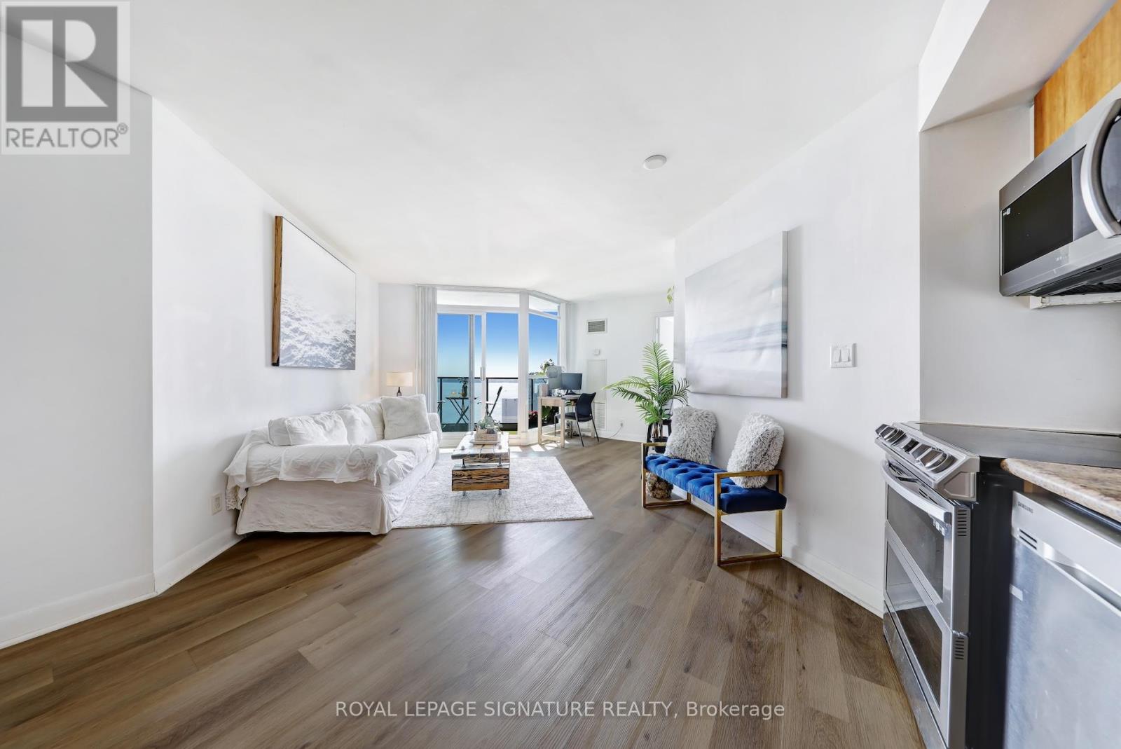 2405 - 600 Fleet Street, Toronto, Ontario  M5V 1B7 - Photo 15 - C12416213