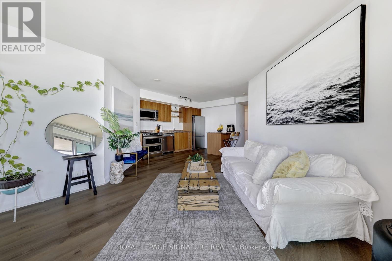 2405 - 600 Fleet Street, Toronto, Ontario  M5V 1B7 - Photo 19 - C12416213