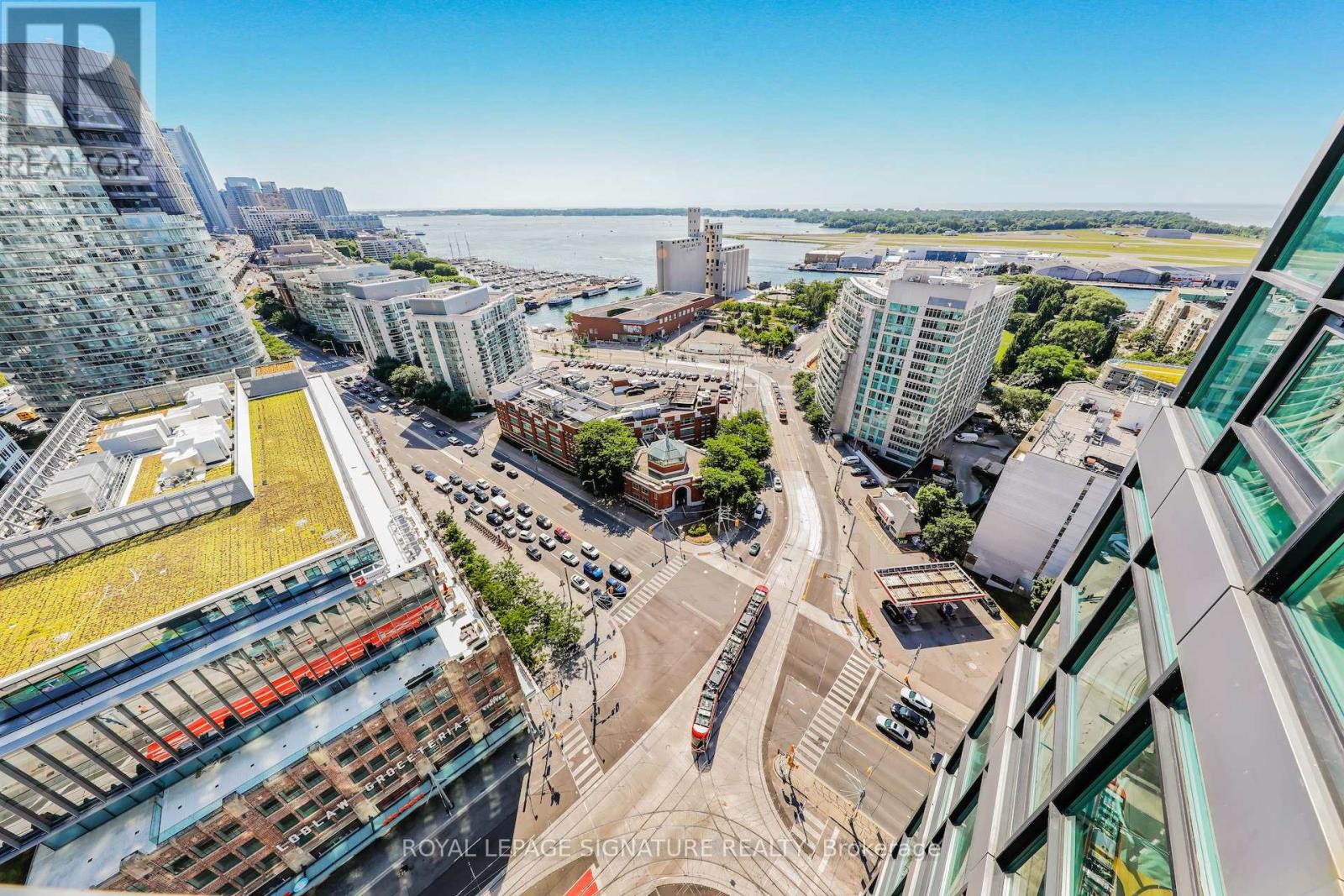 2405 - 600 Fleet Street, Toronto, Ontario  M5V 1B7 - Photo 22 - C12416213