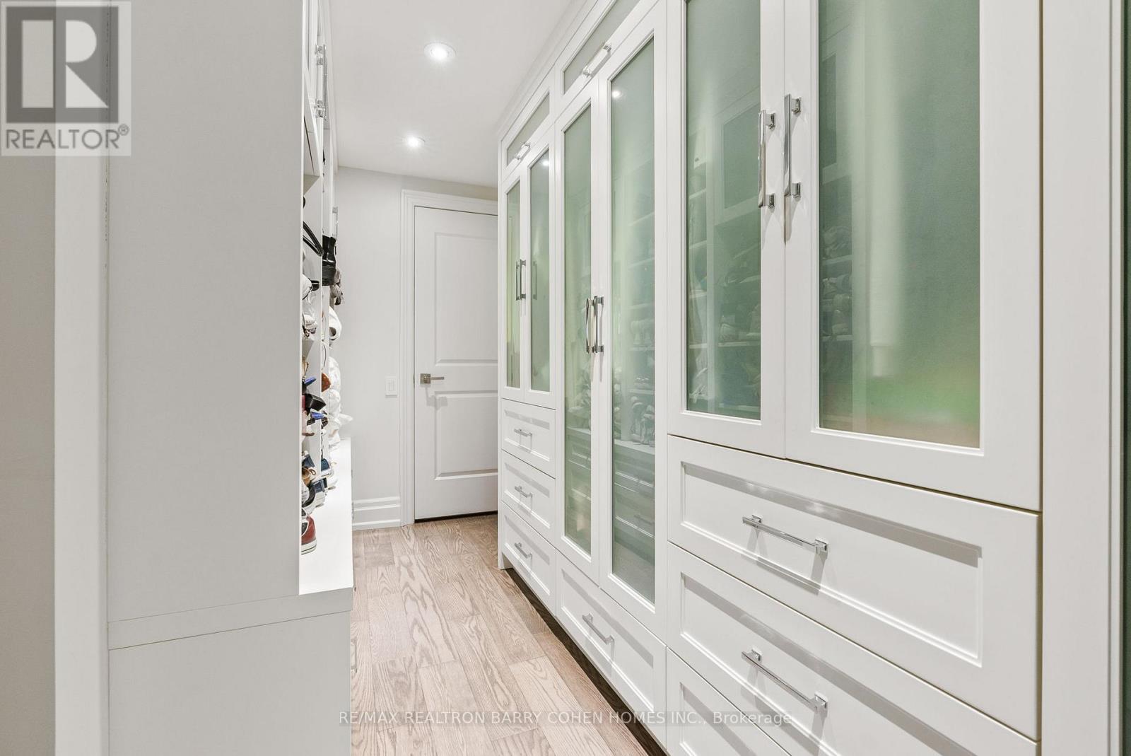 133 Pears Avenue, Toronto, Ontario  M5R 1T3 - Photo 31 - C12416223