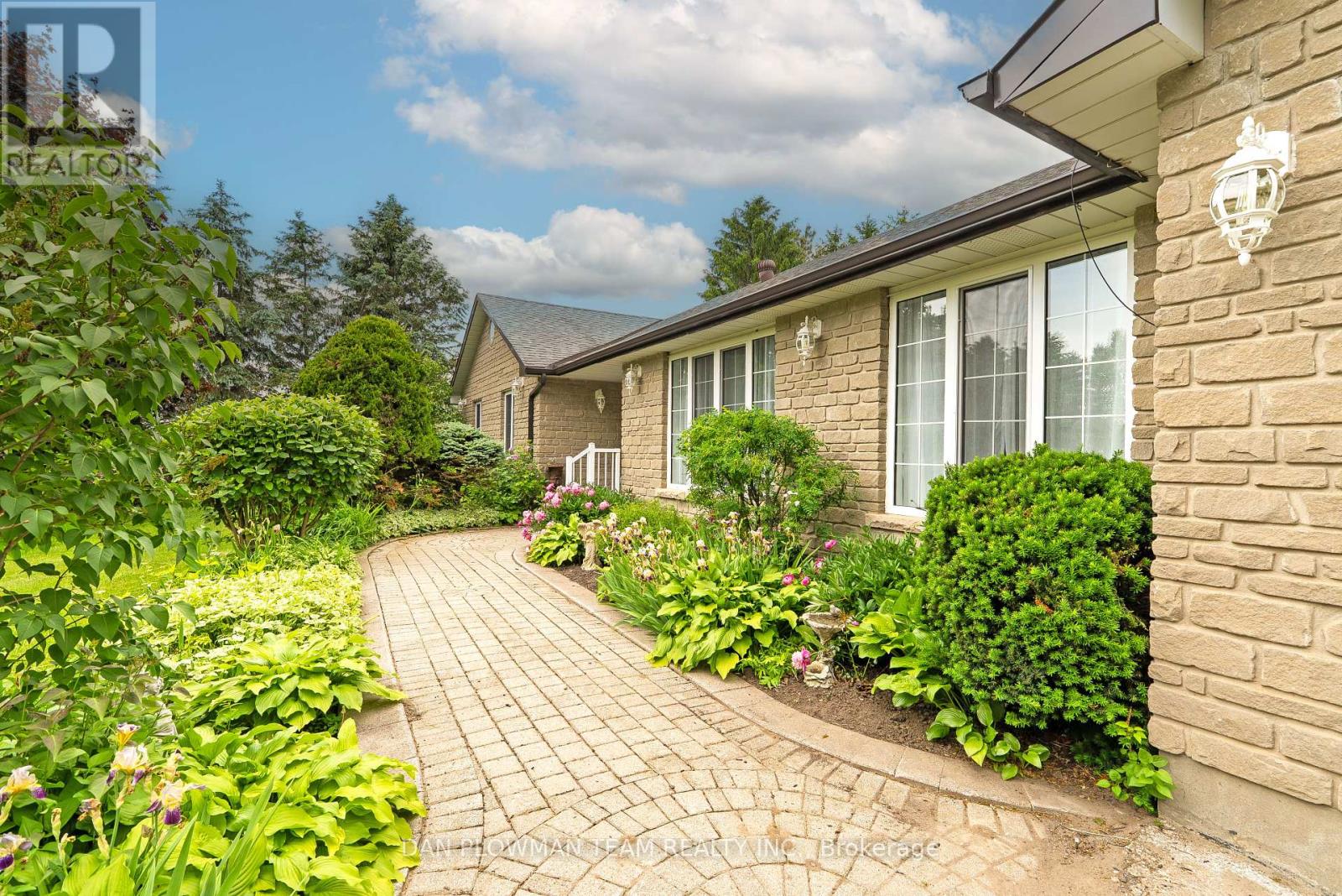 1902 Concession 9 Road, Clarington, Ontario  L0B 1B0 - Photo 5 - E12416310