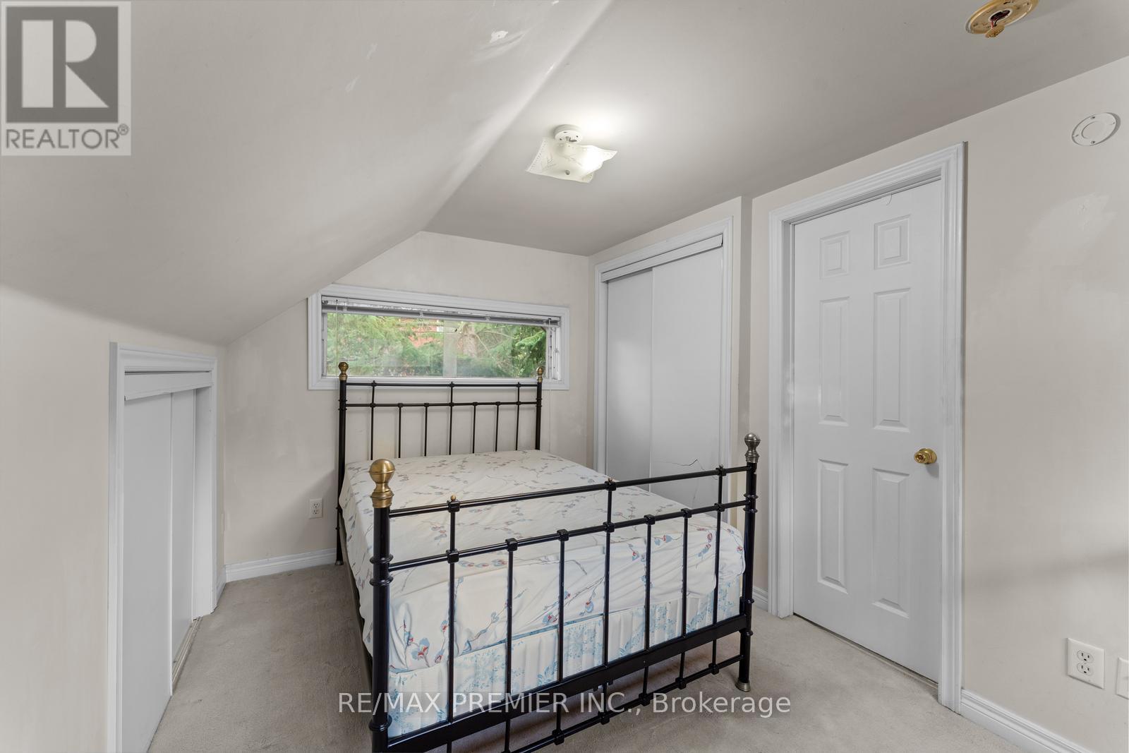 261 Sylvadene Parkway, Vaughan, Ontario  L4L 2M8 - Photo 45 - N12415077