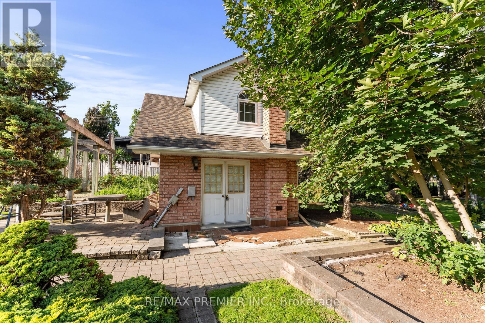 261 Sylvadene Parkway, Vaughan, Ontario  L4L 2M8 - Photo 41 - N12415077