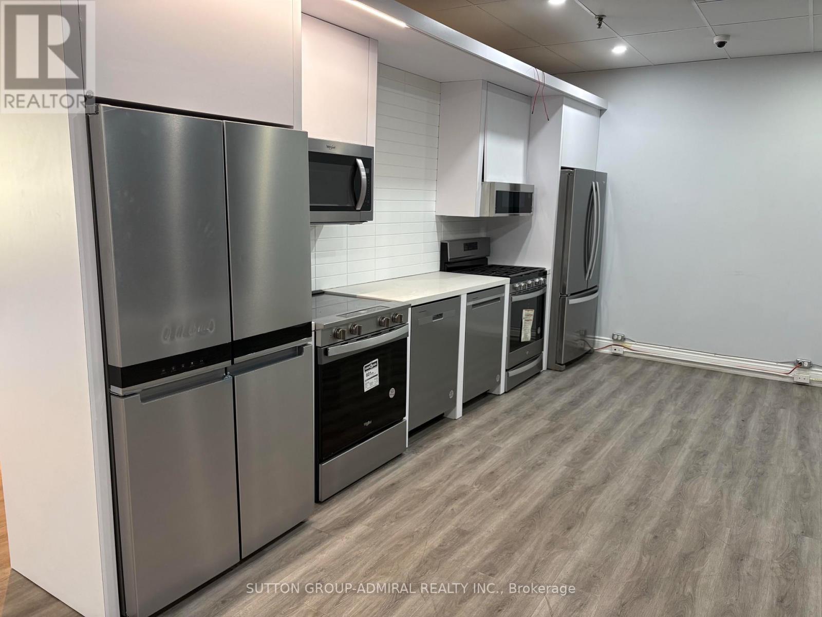 3 & 4 - 176 Bullock Drive, Markham, Ontario  L3P 1R1 - Photo 10 - N12413982