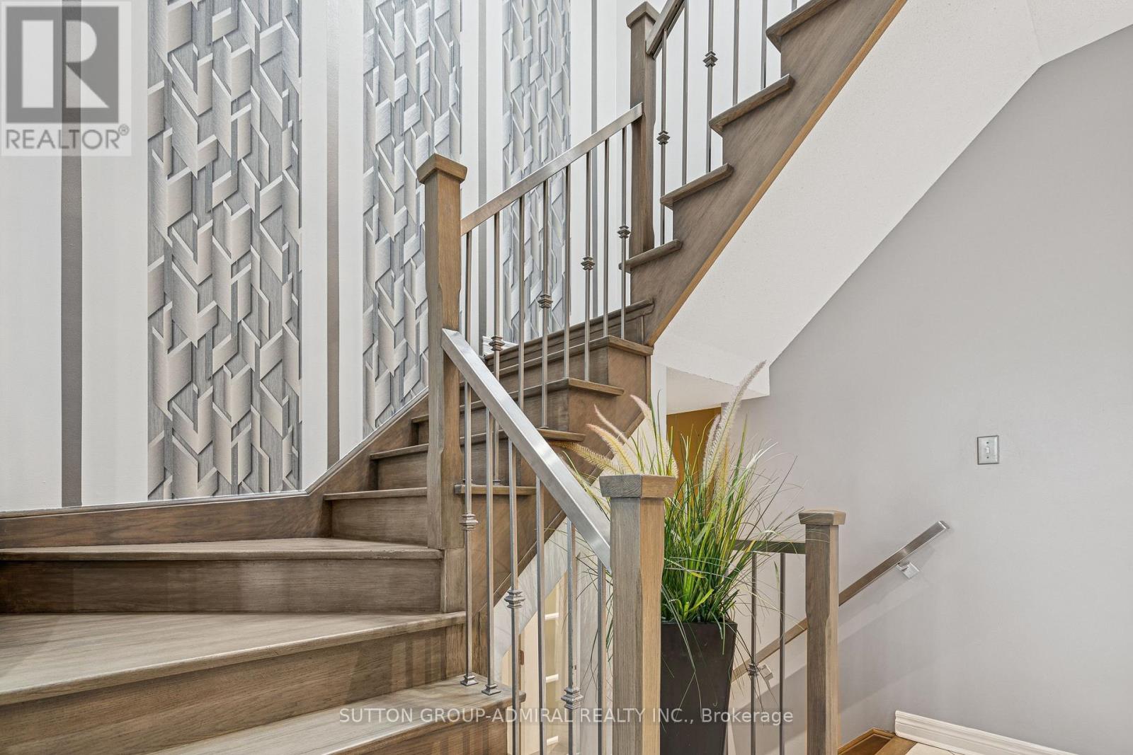 63 Vivaldi Drive, Vaughan, Ontario  L4J 8Z4 - Photo 8 - N12416222