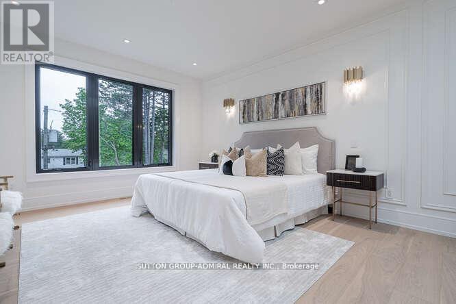 98 Babcombe Drive, Markham (Bayview Glen), Ontario  L3T 1N1 - Photo 22 - N12416245