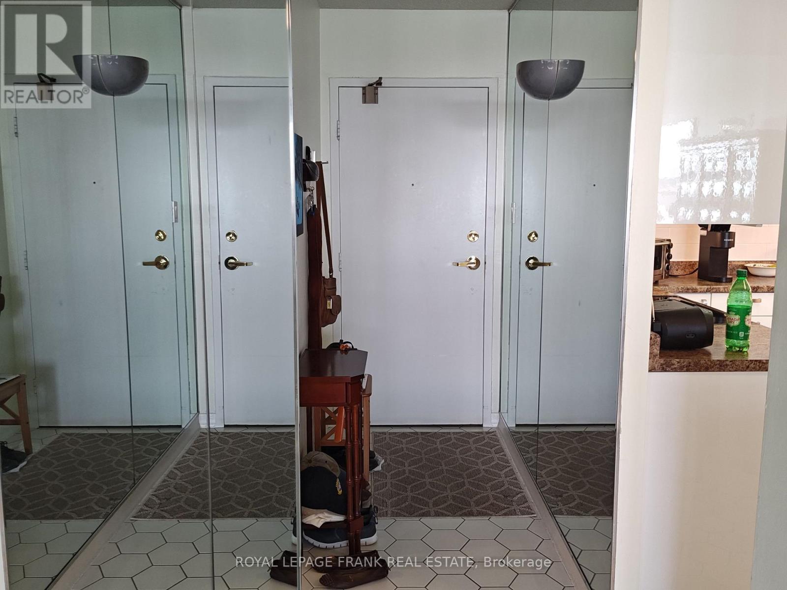 1908 - 121 Ling Road, Toronto, Ontario M1E 4Y2 - Photo 5 - E12416341