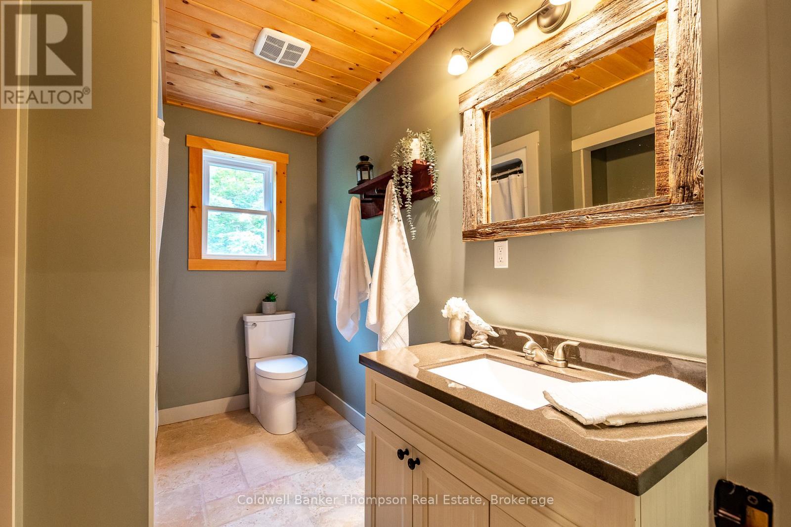 691 South Shore Drive, Parry Sound Remote Area, Ontario  P0A 1P0 - Photo 10 - X12416344