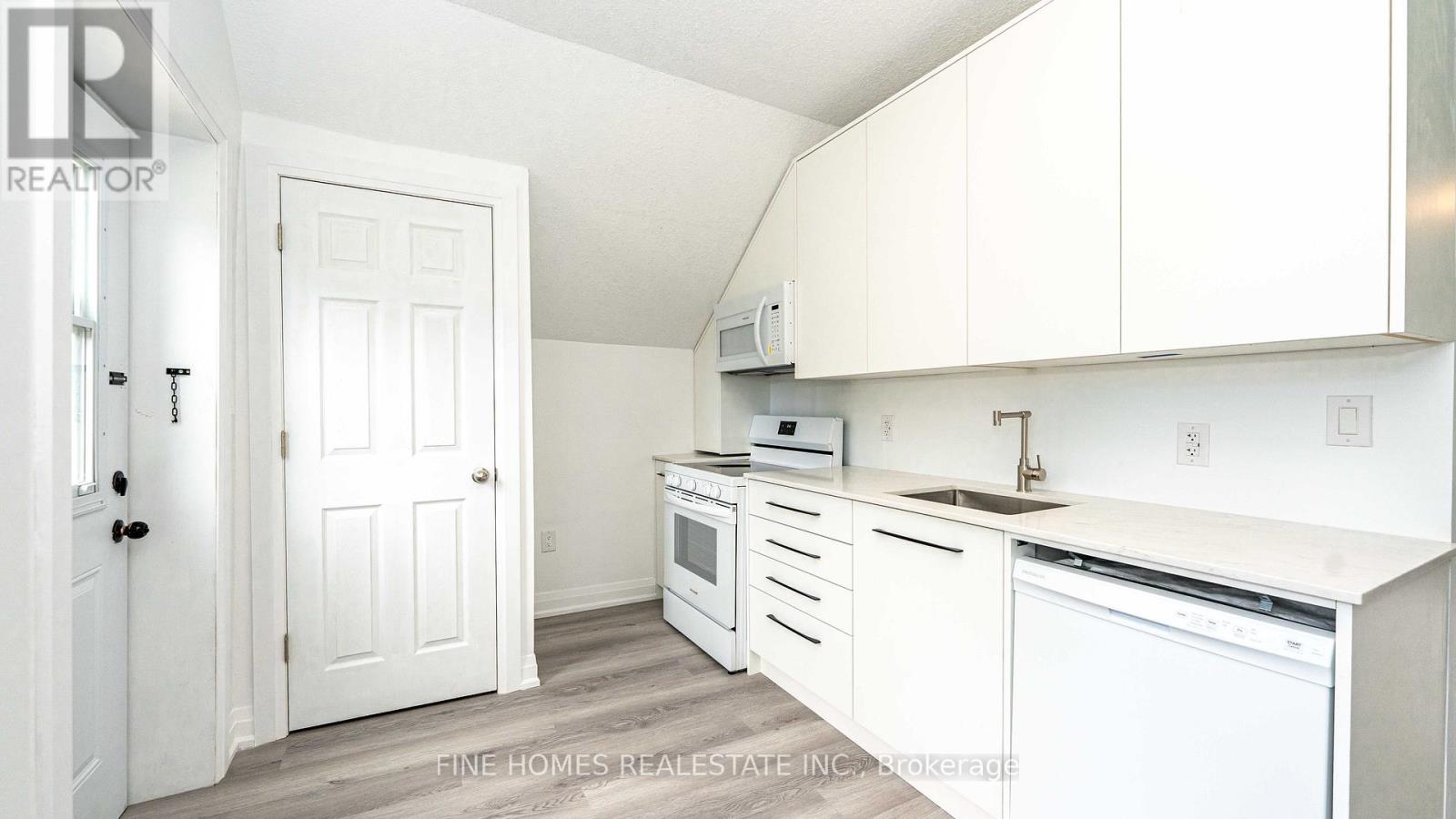 119 Albert Street S, Orillia, Ontario  L3V 5L1 - Photo 28 - S12416328