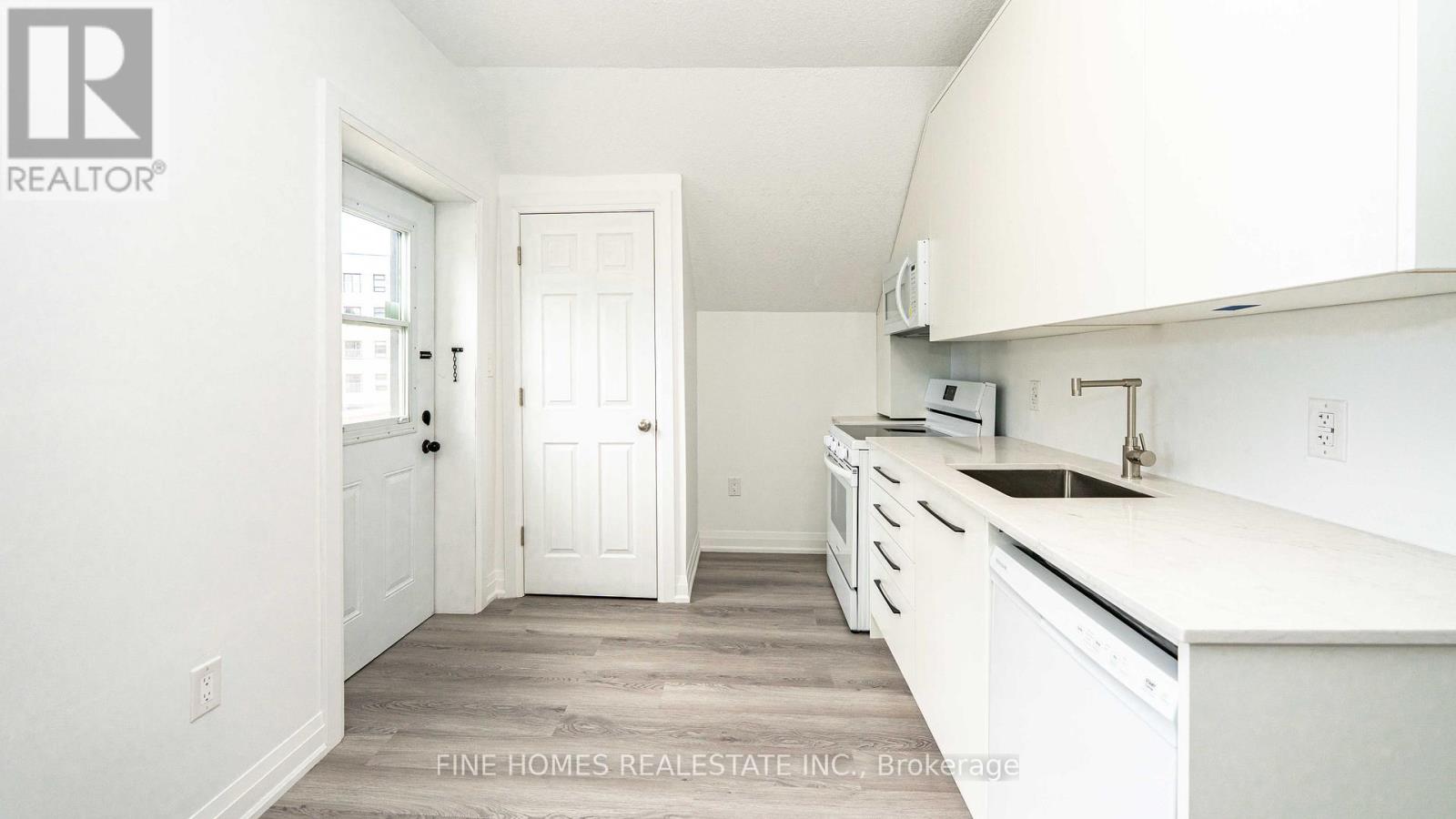119 Albert Street S, Orillia, Ontario  L3V 5L1 - Photo 30 - S12416328