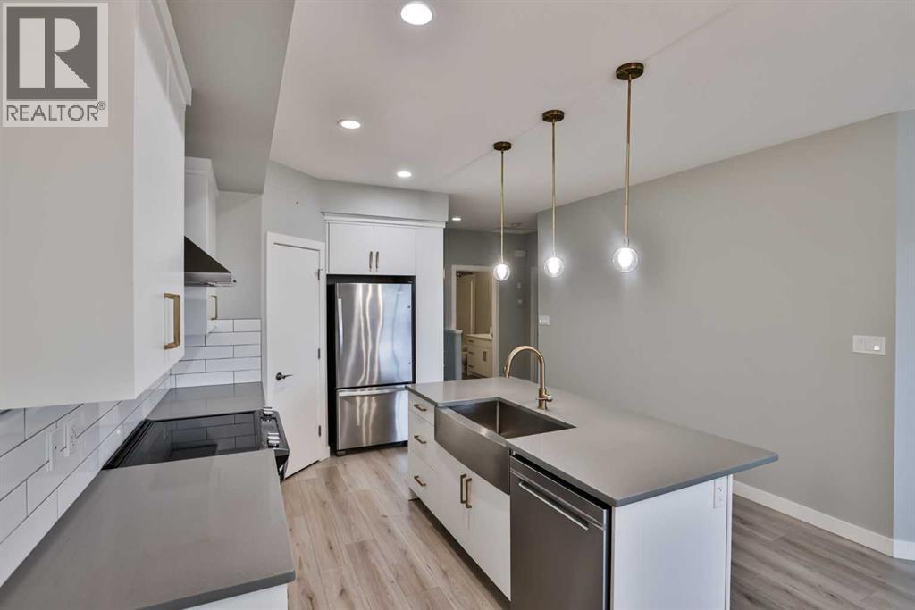 Property at 526 Devonia Road W image 5
