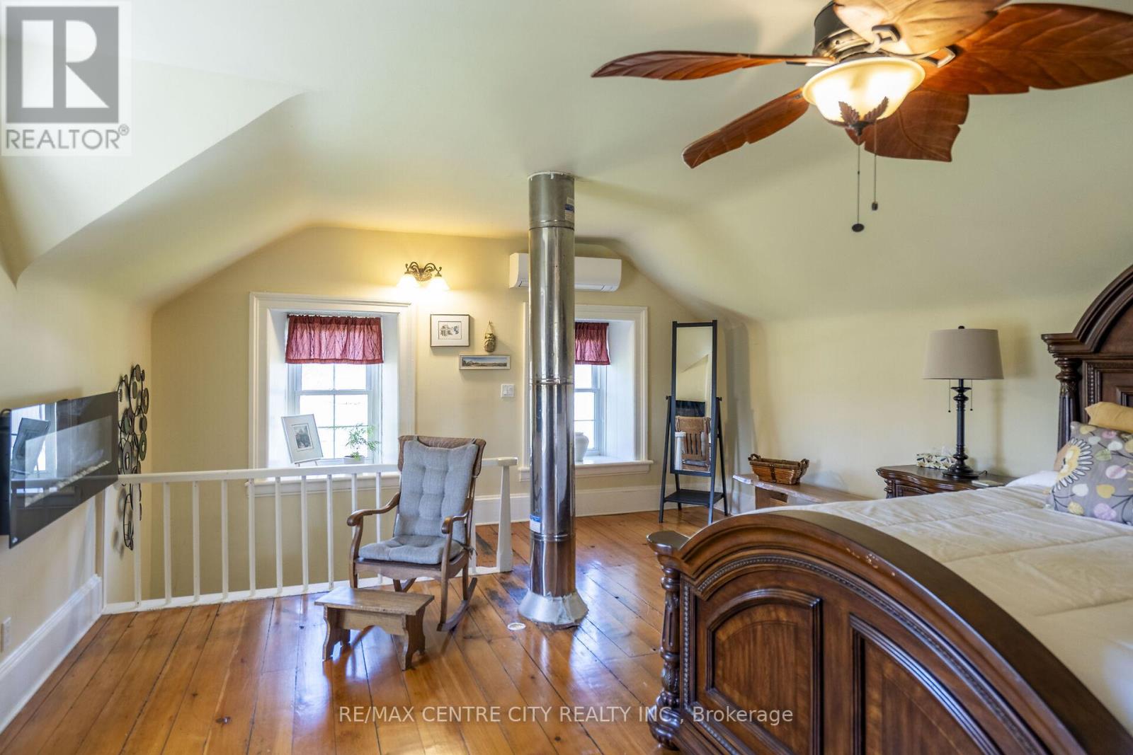 846635 Township Road 9, Blandford-Blenheim, Ontario  N0J 1B0 - Photo 34 - X12416364