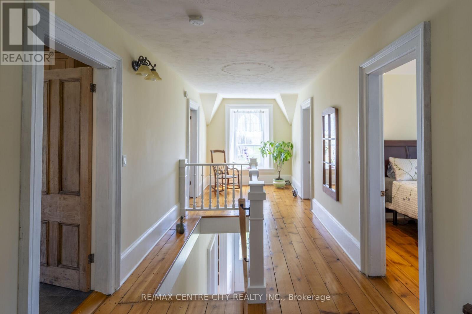 846635 Township Road 9, Blandford-Blenheim, Ontario  N0J 1B0 - Photo 36 - X12416364