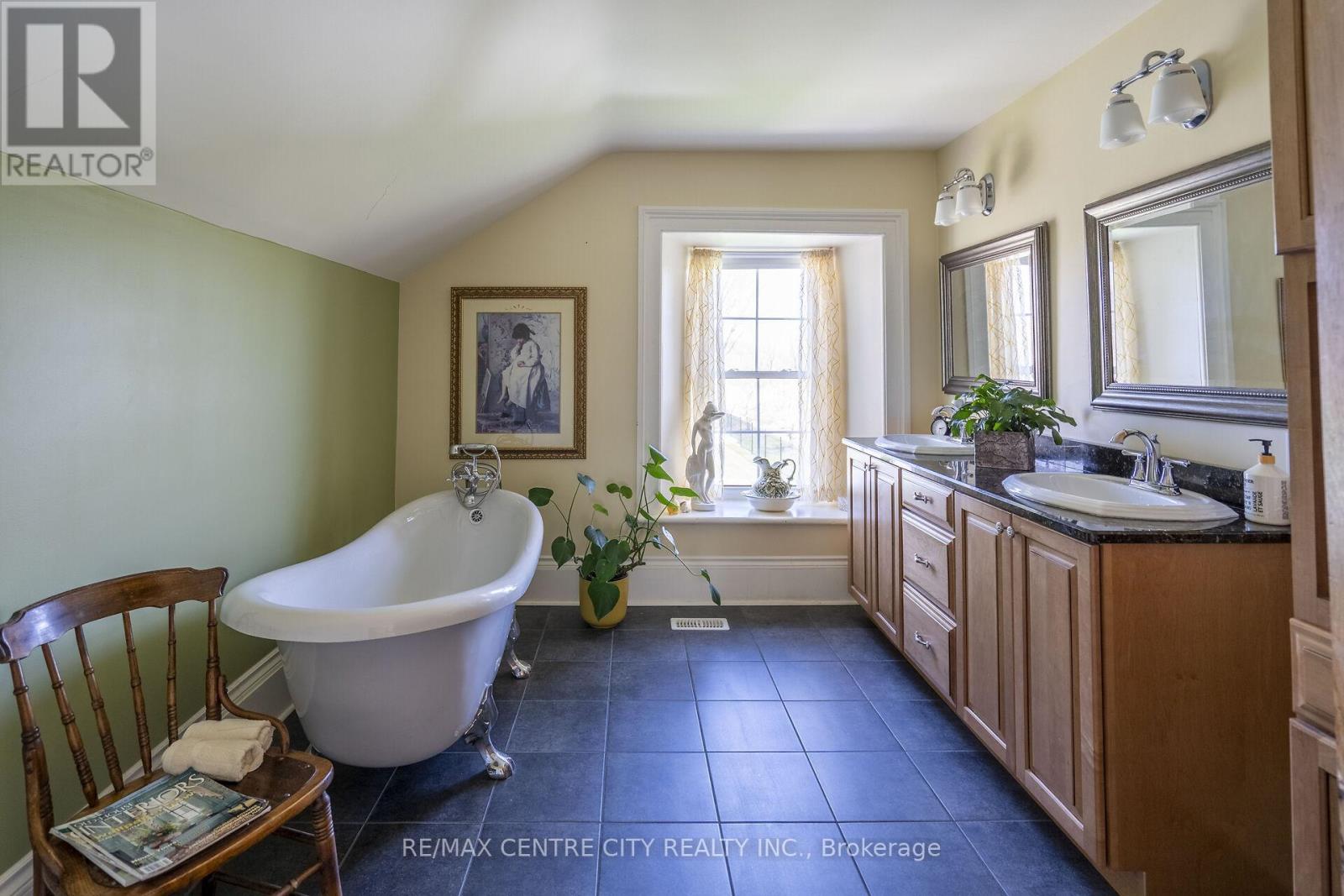 846635 Township Road 9, Blandford-Blenheim, Ontario  N0J 1B0 - Photo 42 - X12416364
