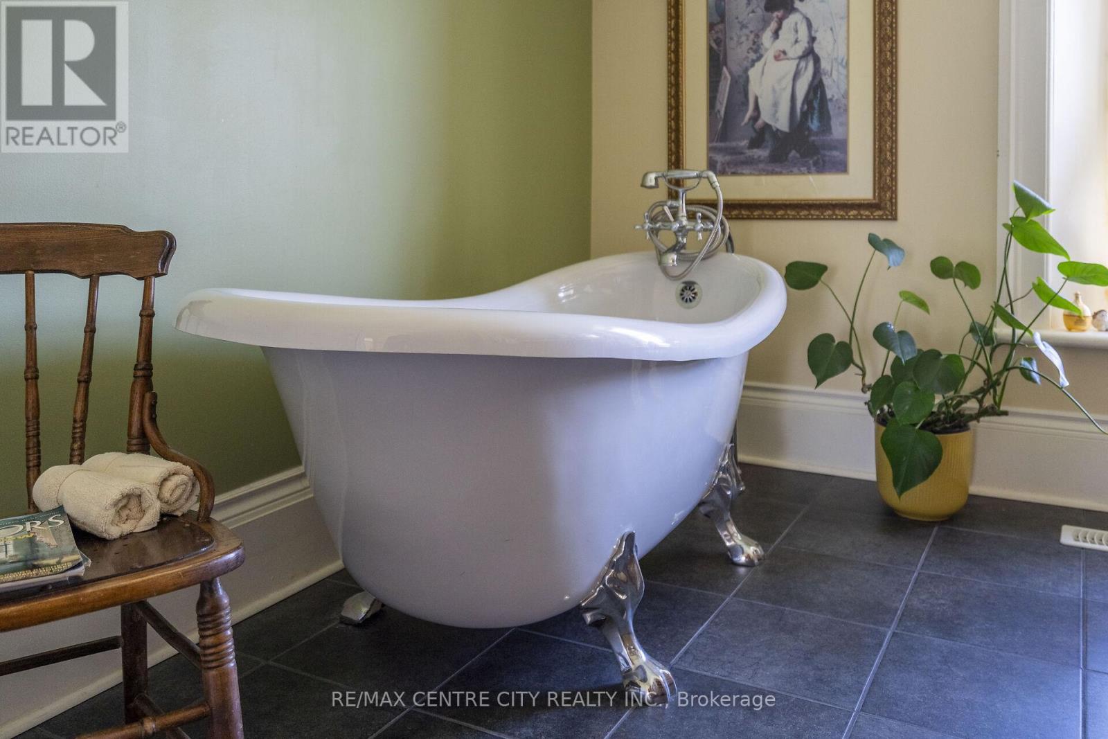 846635 Township Road 9, Blandford-Blenheim, Ontario  N0J 1B0 - Photo 43 - X12416364