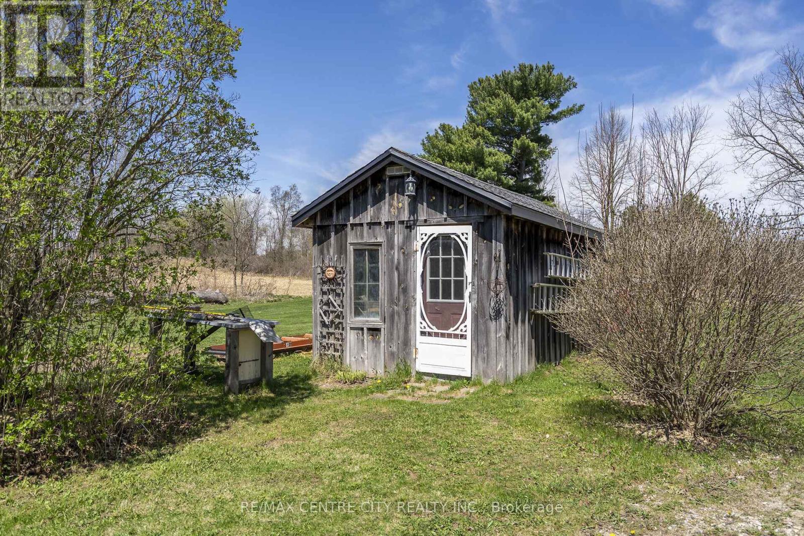 846635 Township Road 9, Blandford-Blenheim, Ontario  N0J 1B0 - Photo 45 - X12416364