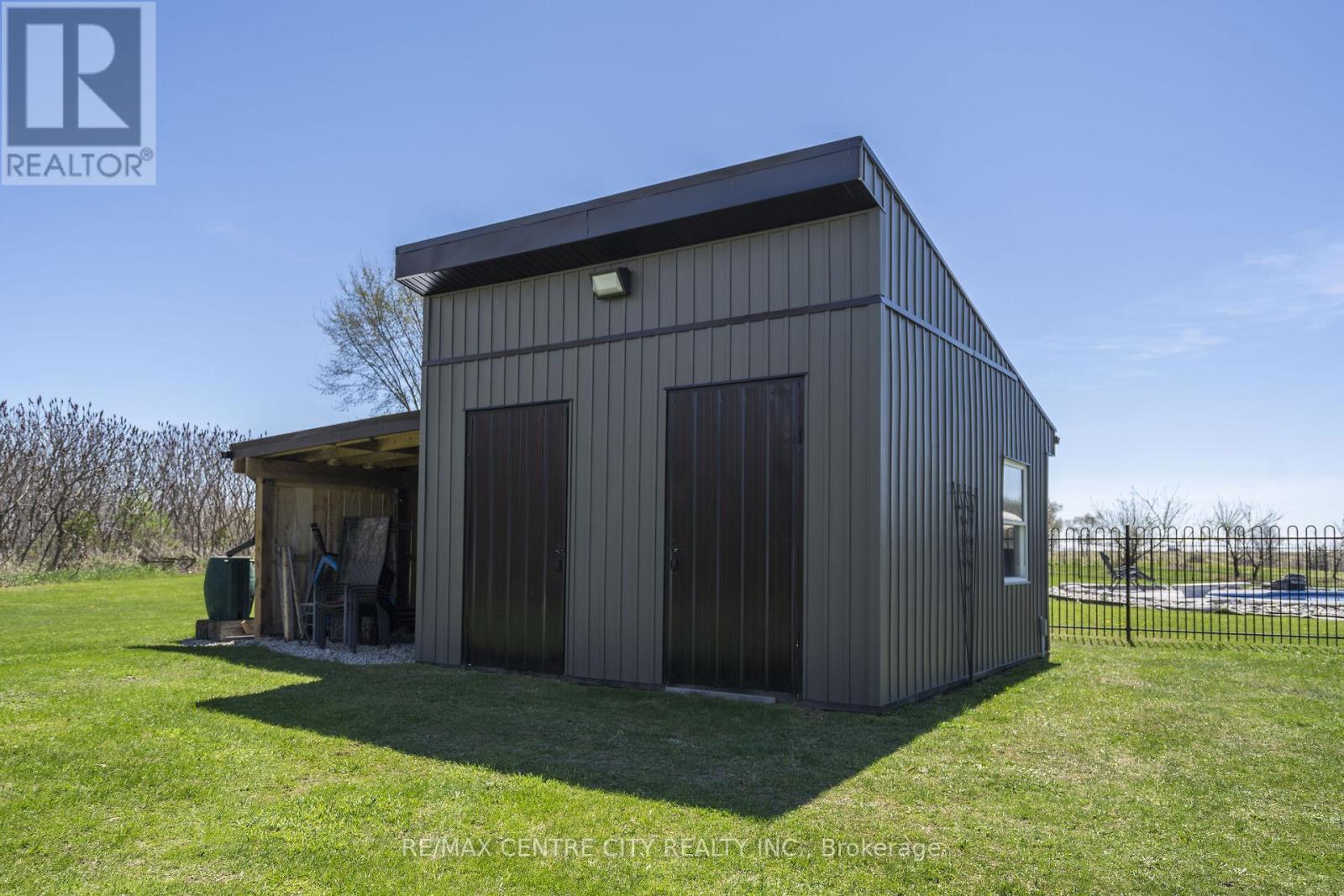 846635 Township Road 9, Blandford-Blenheim, Ontario  N0J 1B0 - Photo 49 - X12416364