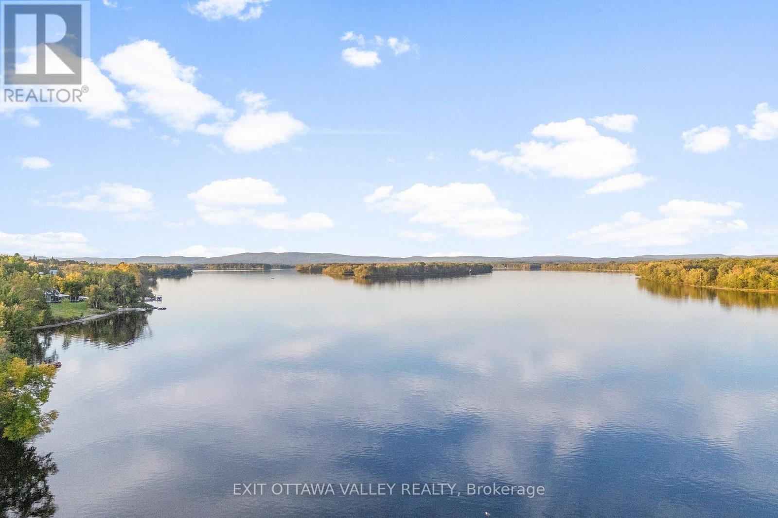 44 Lacroix Bay Road, Whitewater Region, Ontario  K0J 2L0 - Photo 37 - X12416365