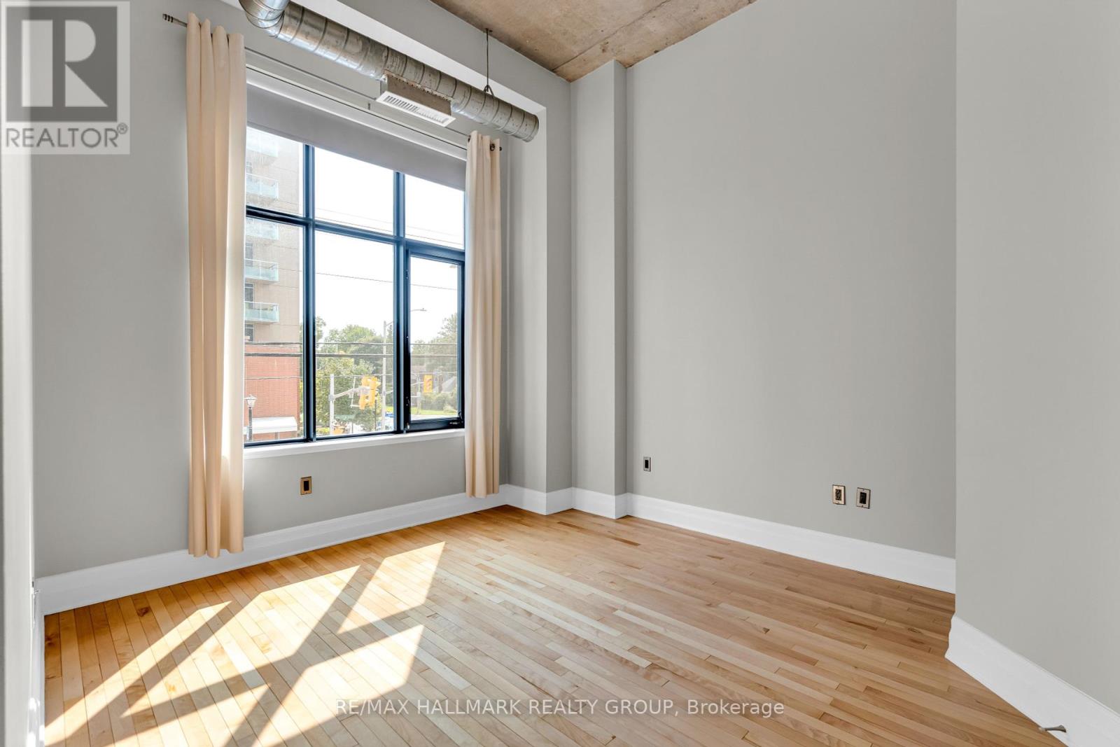 206 - 420 Berkley Avenue, Ottawa, Ontario  K2A 4H5 - Photo 33 - X12416349